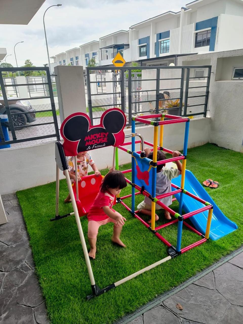 Homestay Idamanku Shah Alam Eksteriør bilde